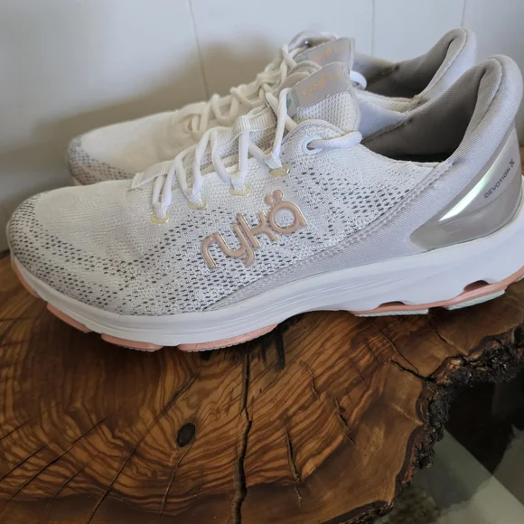 Ryka White and Pink Athletic Sneakers - Picture 5 of 10